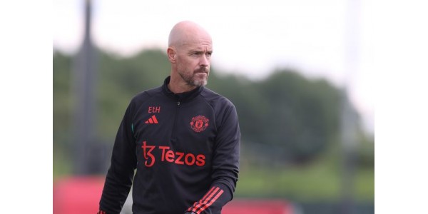 Erik ten Hag continue d'amener des vétérans de l'Ajax à Manchester United Erik ten Hag continue d'amener des vétérans de l'Ajax à Manchester United